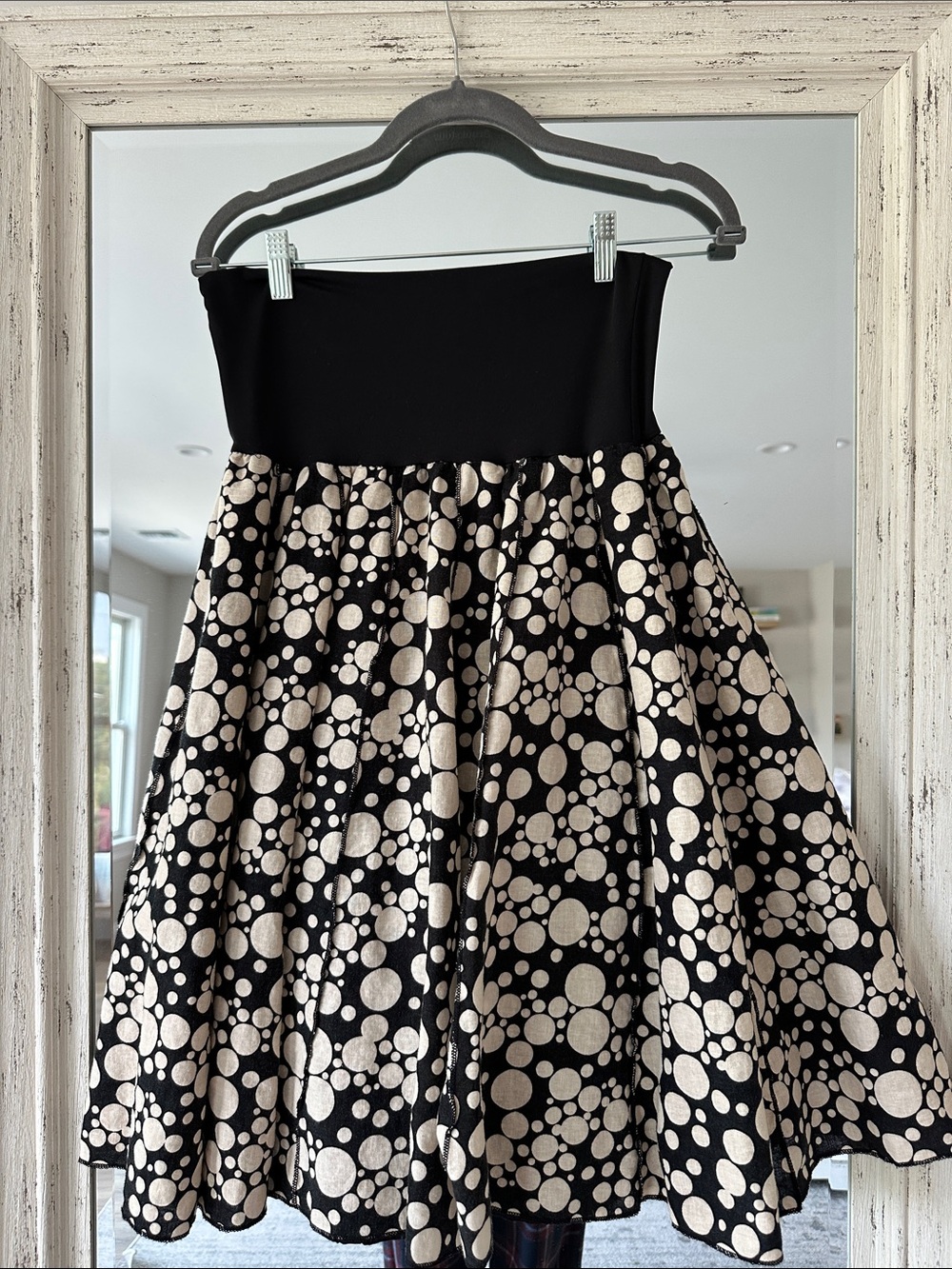Carole Little Black and Cream Bubble Print Full Skirt